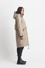 Load image into Gallery viewer, Parka - Taupe