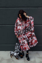 Load image into Gallery viewer, Poncho - Stains Salmon