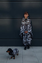 Load image into Gallery viewer, Kids Poncho - Stains Grey