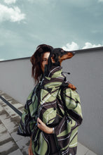 Load image into Gallery viewer, Poncho - Leaf Olive