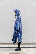 Load image into Gallery viewer, Poncho - Turtle Blue