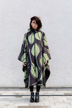Load image into Gallery viewer, Poncho - Leaf Olive
