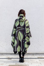 Load image into Gallery viewer, Poncho - Leaf Olive