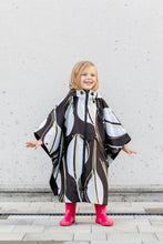 Load image into Gallery viewer, Kids Poncho - Leaf White