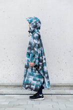 Load image into Gallery viewer, Kids Poncho - Stains Turquoise
