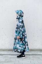Load image into Gallery viewer, Kids Poncho - Stains Turquoise