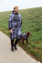 Load image into Gallery viewer, Parka - Turtle Blue