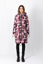 Load image into Gallery viewer, Parka - Stains Salmon