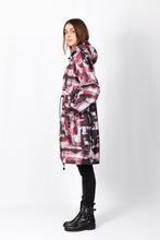 Load image into Gallery viewer, Parka - Stains Salmon