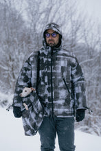 Load image into Gallery viewer, Dog Carrier - Stains Grey