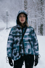 Load image into Gallery viewer, Winter Jacket - Stains Turqouise