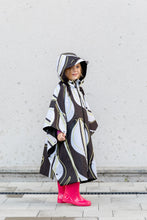 Load image into Gallery viewer, Kids Poncho - Leaf White
