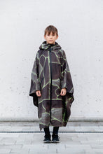 Load image into Gallery viewer, Kids Poncho - Turtle Olive
