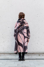 Load image into Gallery viewer, Kids Poncho - Leaf Peach
